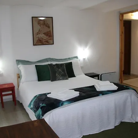 Couette-café La Ghita 3*