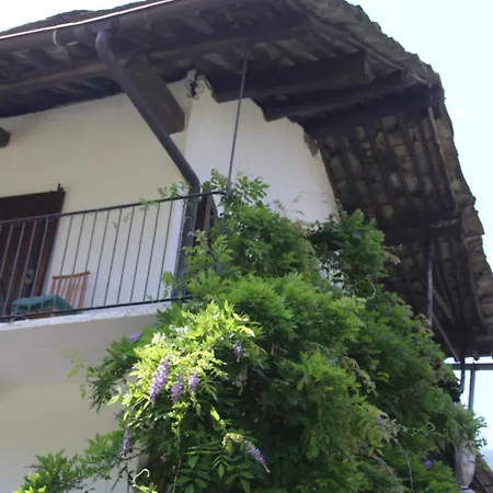 La Ghita Bed & Breakfast *